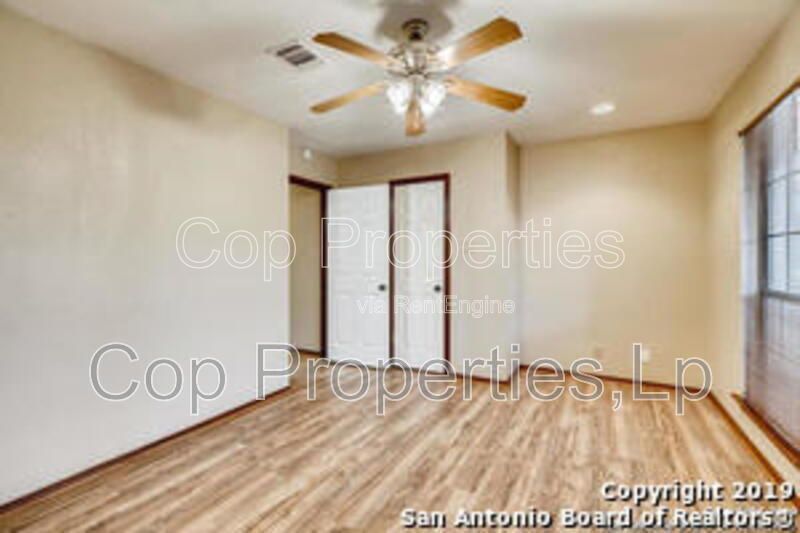 Gallery Image 14