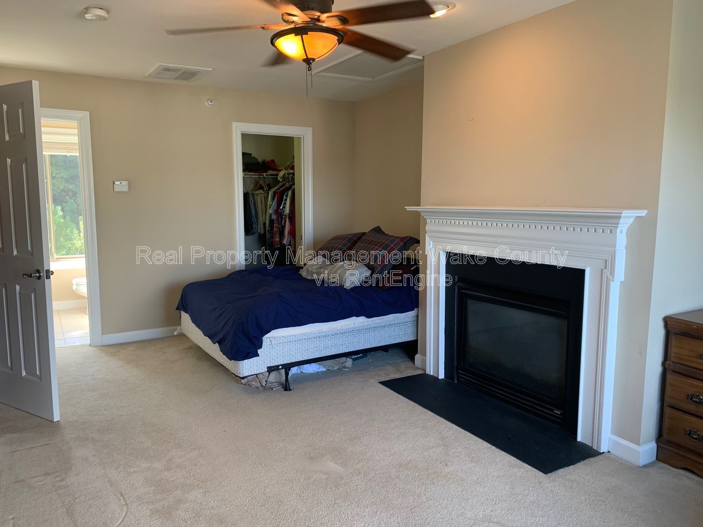 Gallery Image 20
