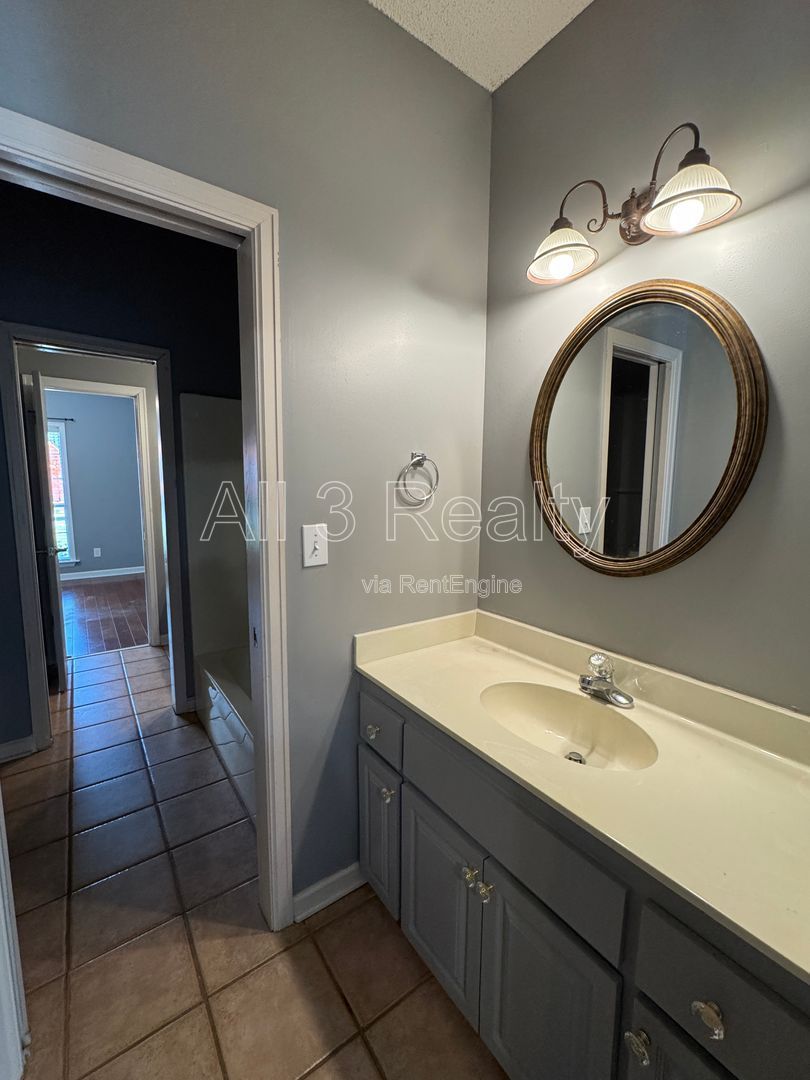 Gallery Image 33