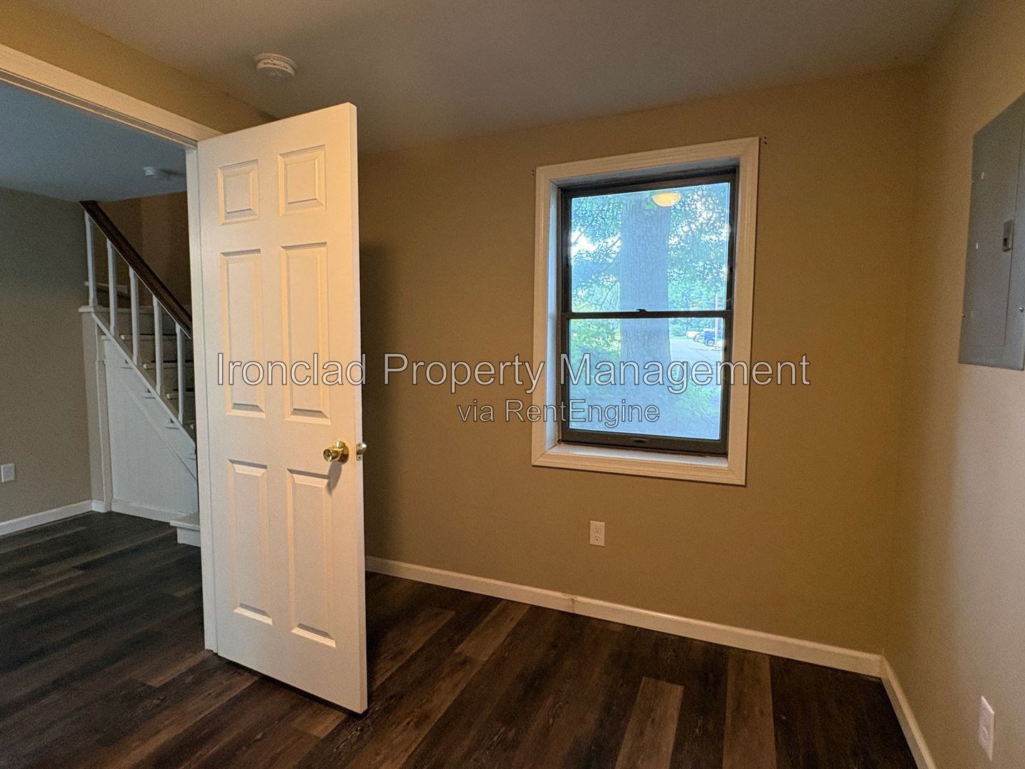 Gallery Image 16
