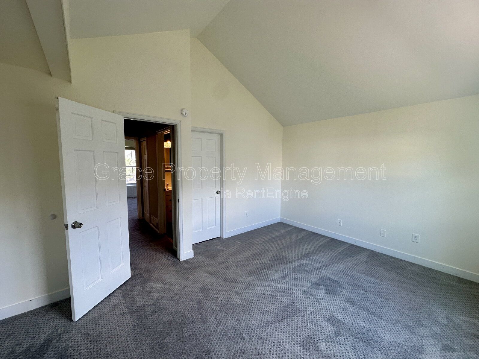 Gallery Image 21