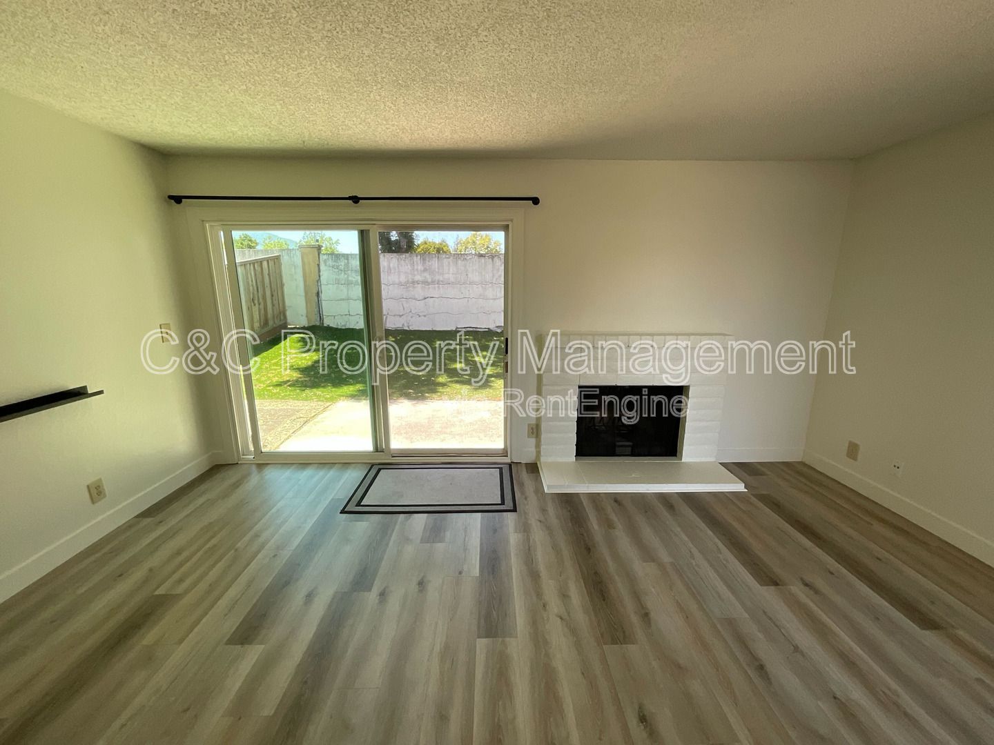 Gallery Image 0