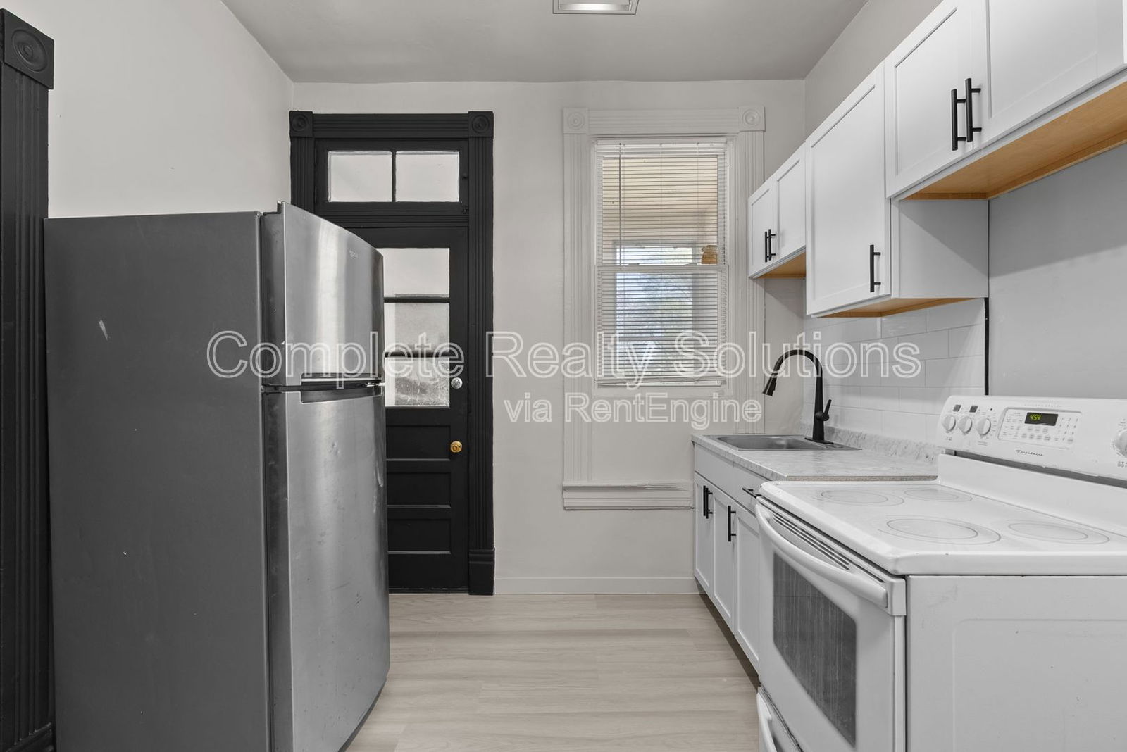Gallery Image 16