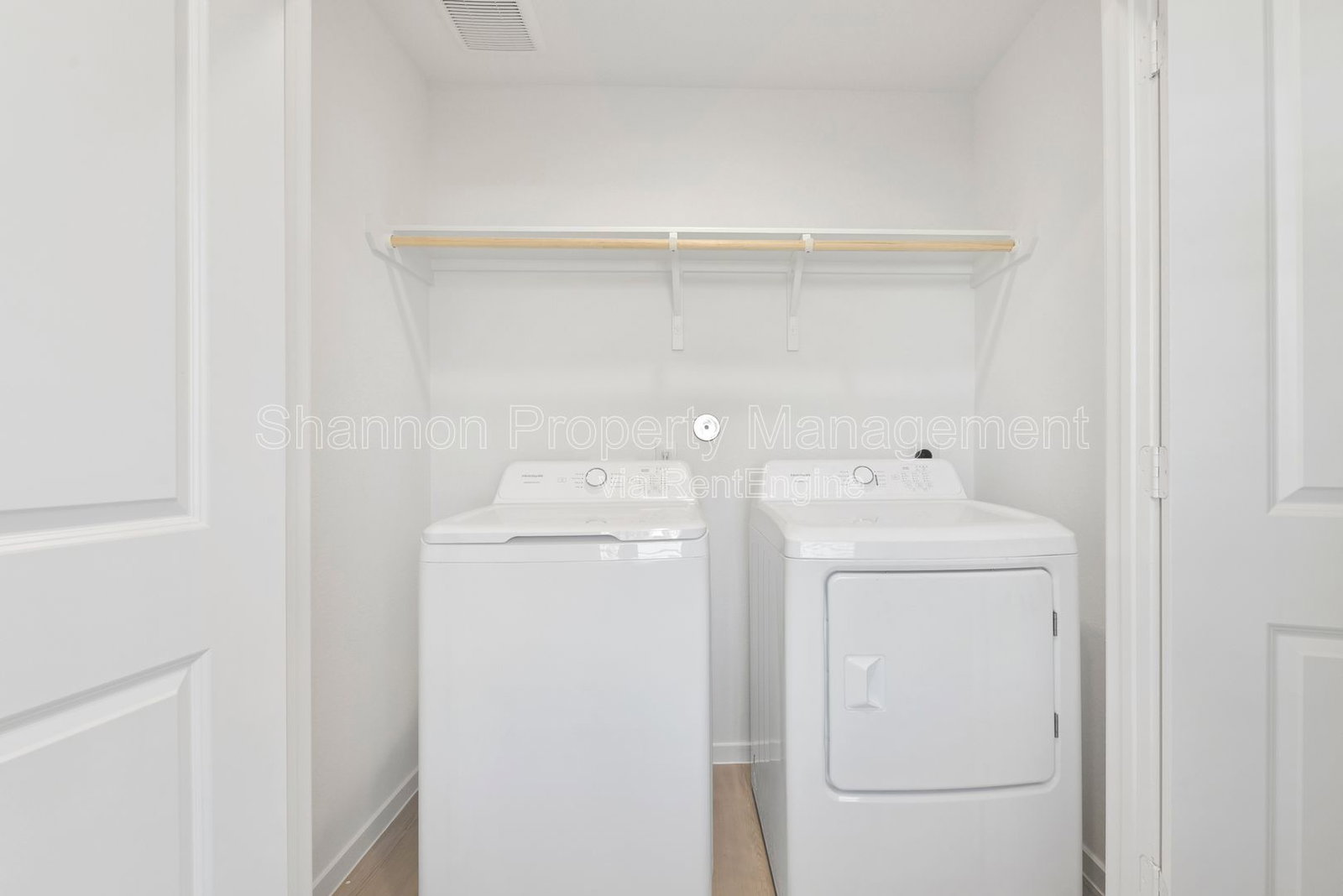 Gallery Image 19