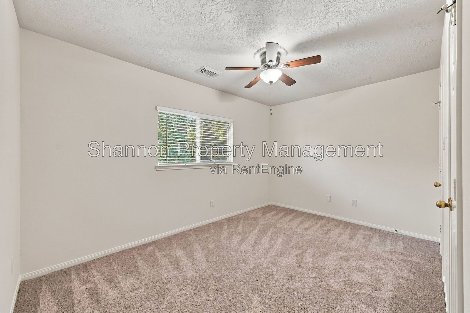 Gallery Image 33