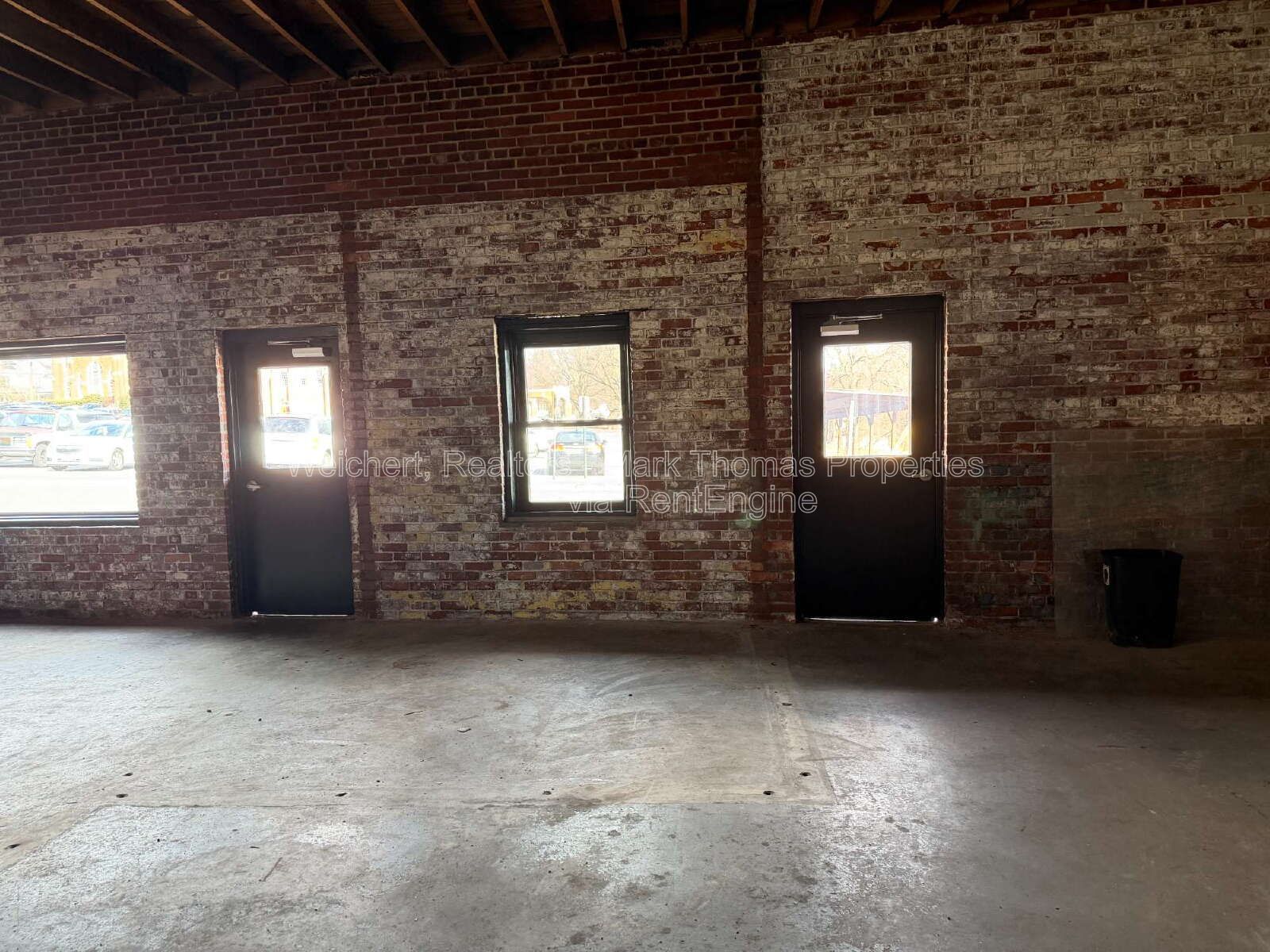 Gallery Image 18