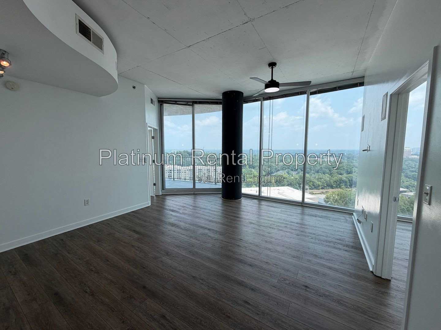Gallery Image 0