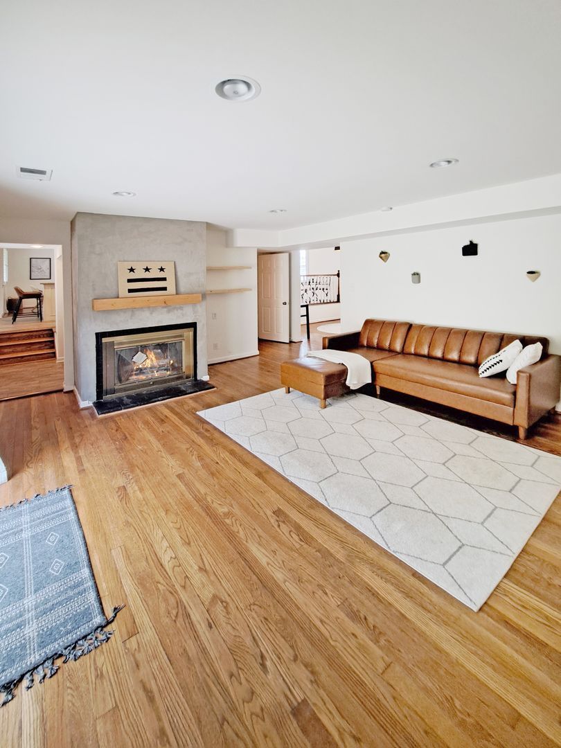 Gallery Image 19