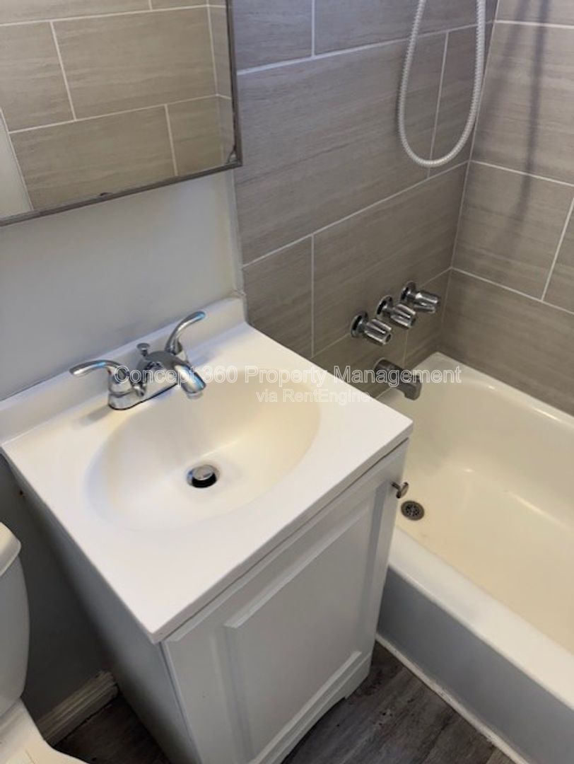 Gallery Image 25