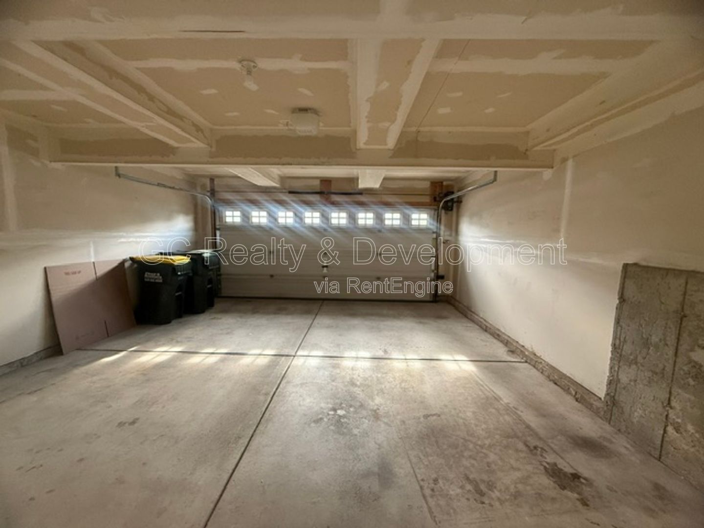 Gallery Image 19