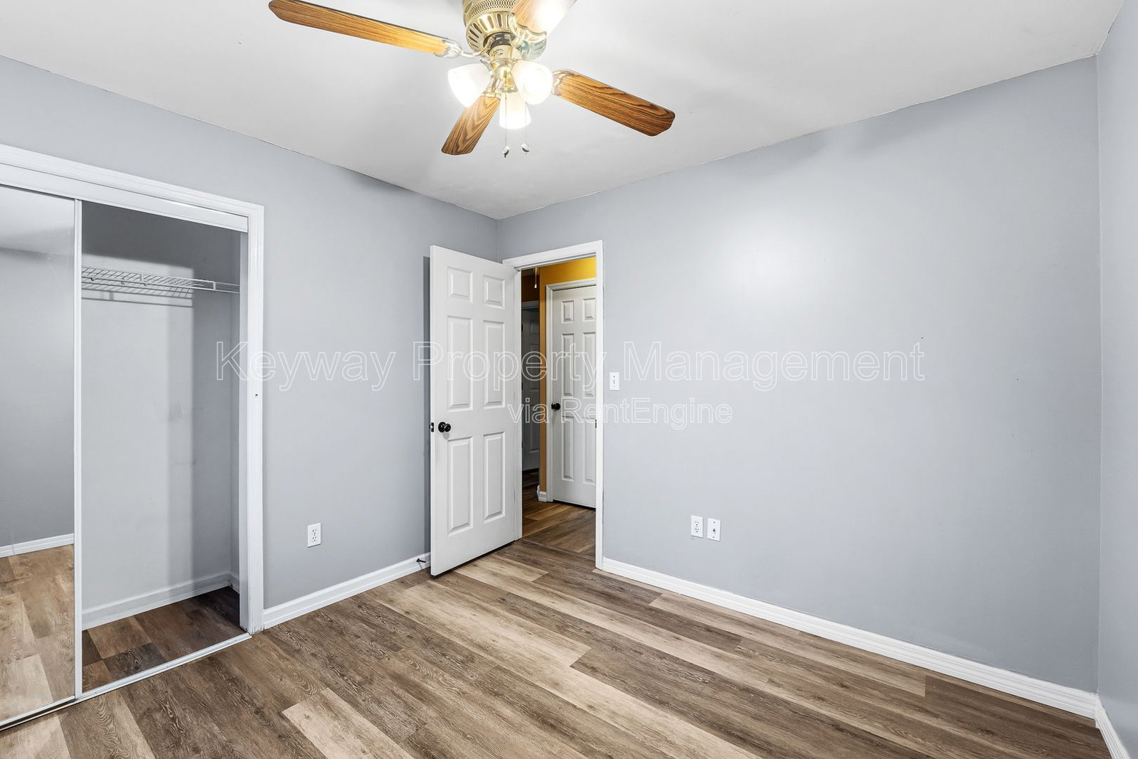 Gallery Image 12