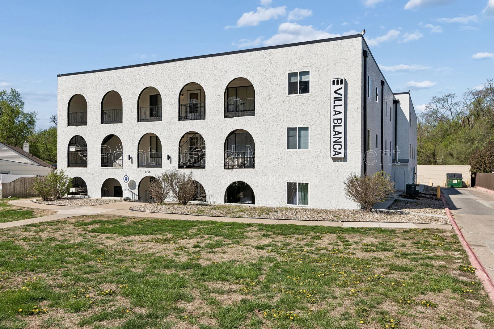 Gallery Image 16