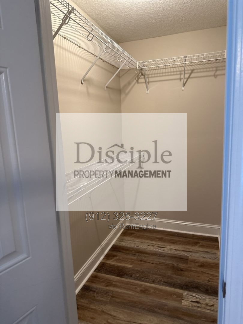 Gallery Image 19