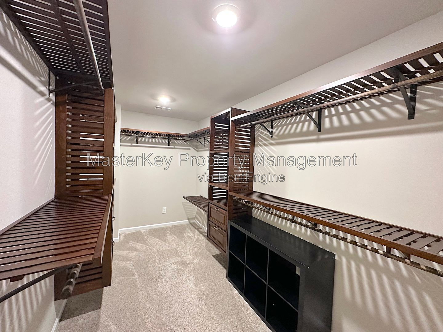 Gallery Image 17