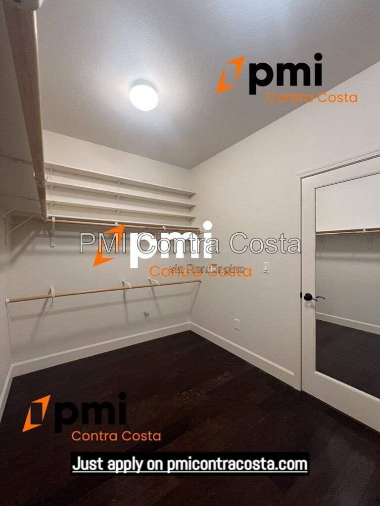 Gallery Image 28
