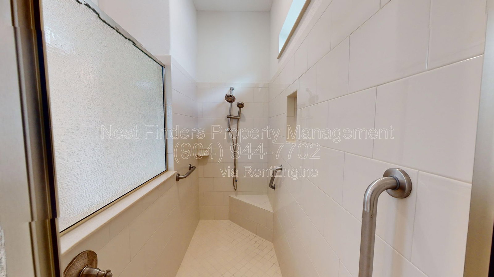 Gallery Image 17
