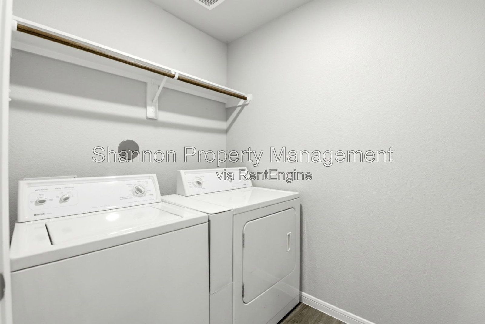 Gallery Image 32