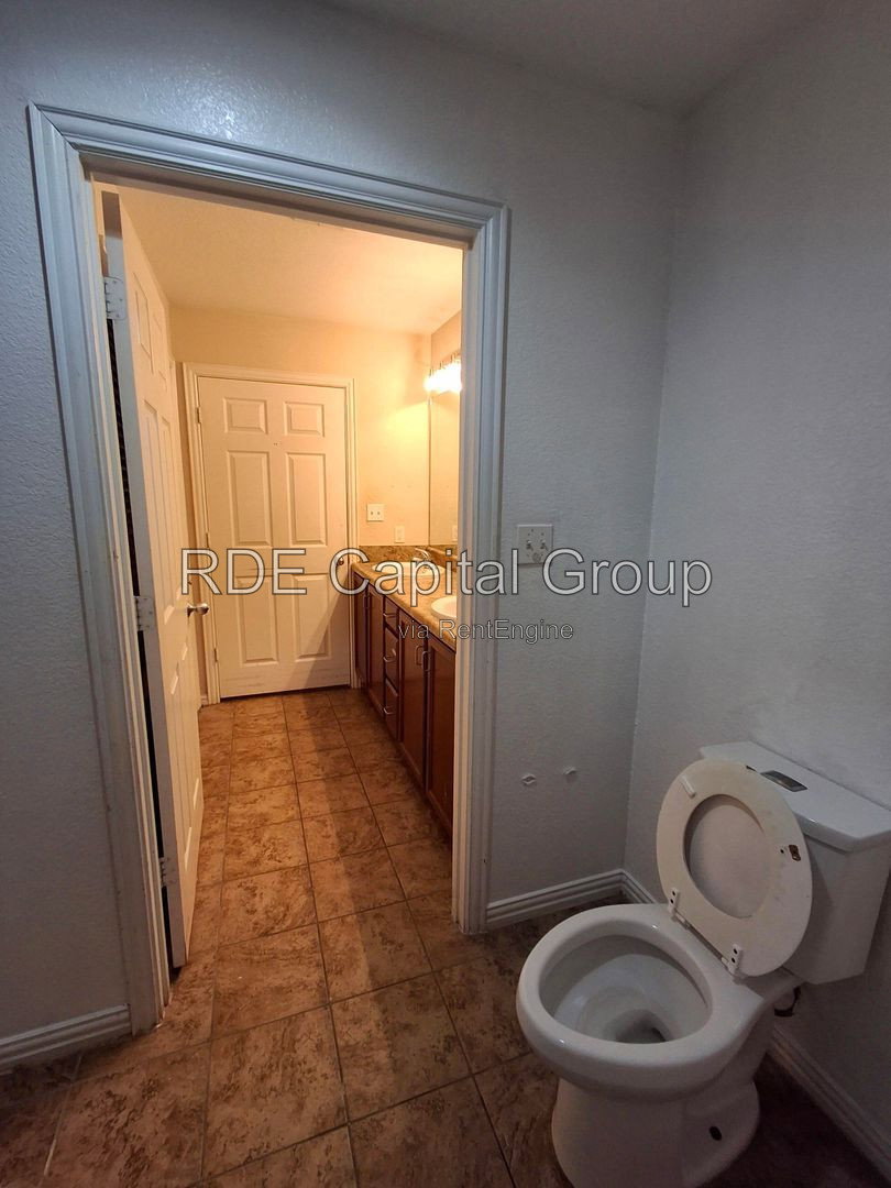 Gallery Image 15