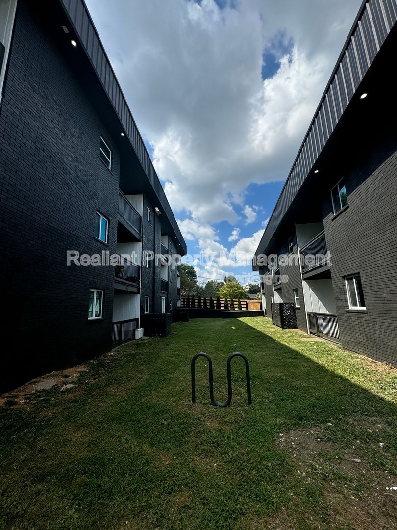 Gallery Image 26