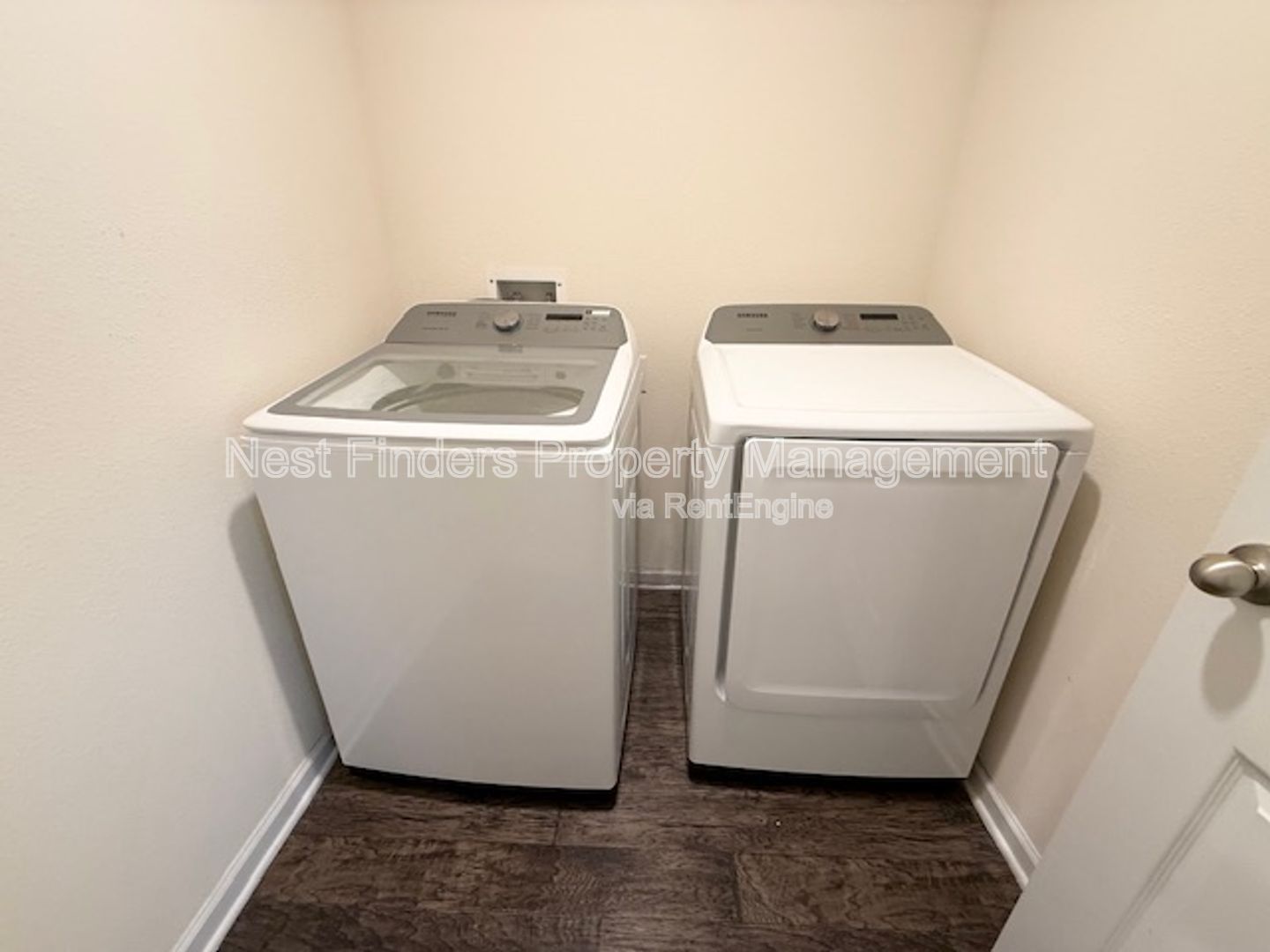 Gallery Image 17