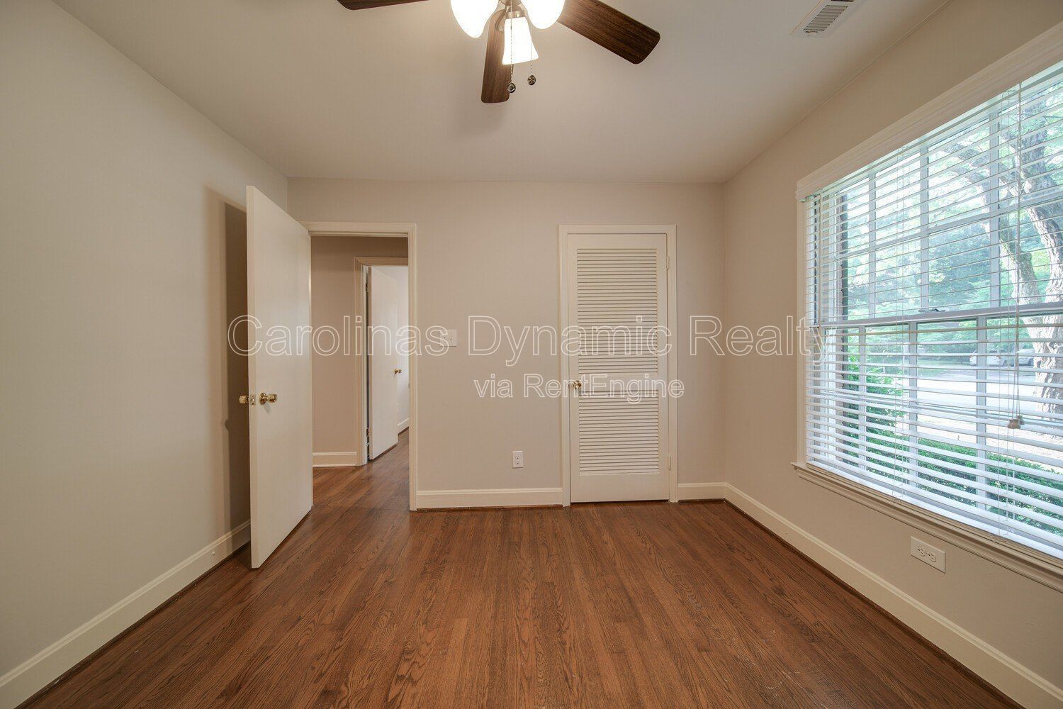 Gallery Image 44