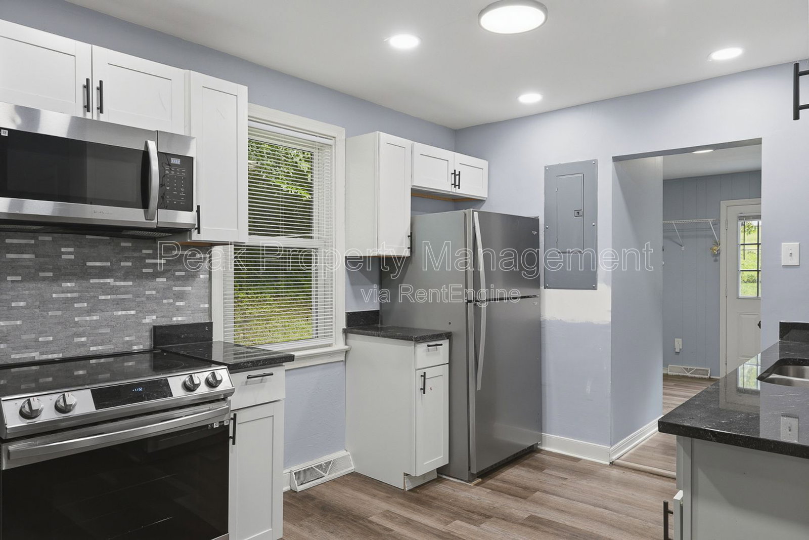 Gallery Image 6