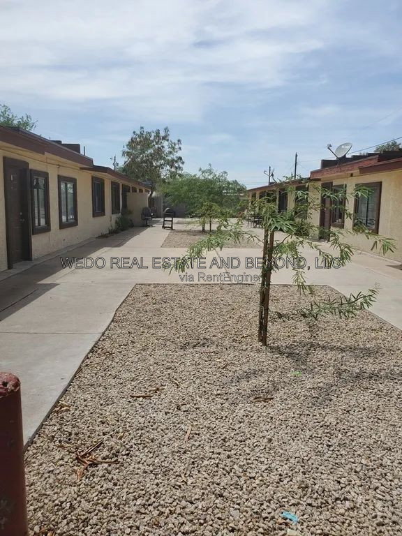 Gallery Image 16