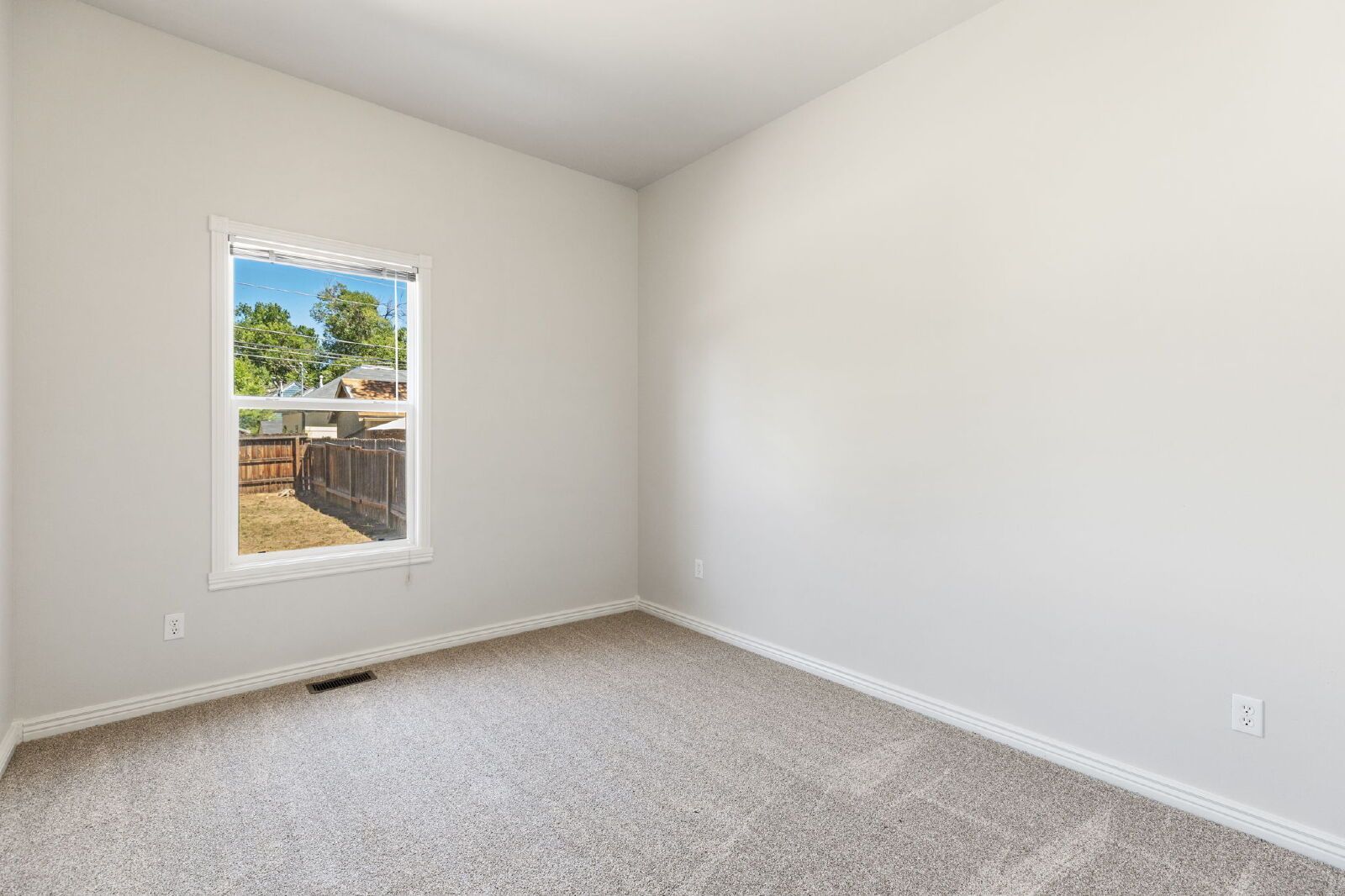 Gallery Image 19
