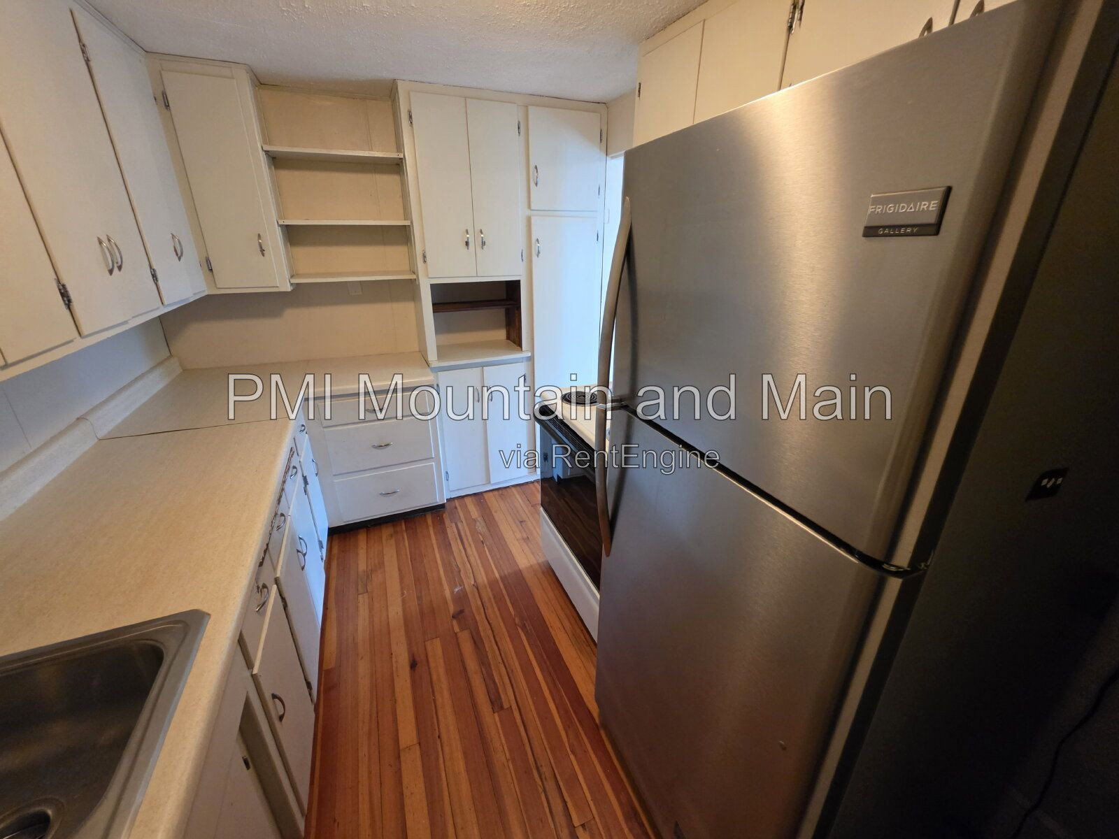 Gallery Image 17