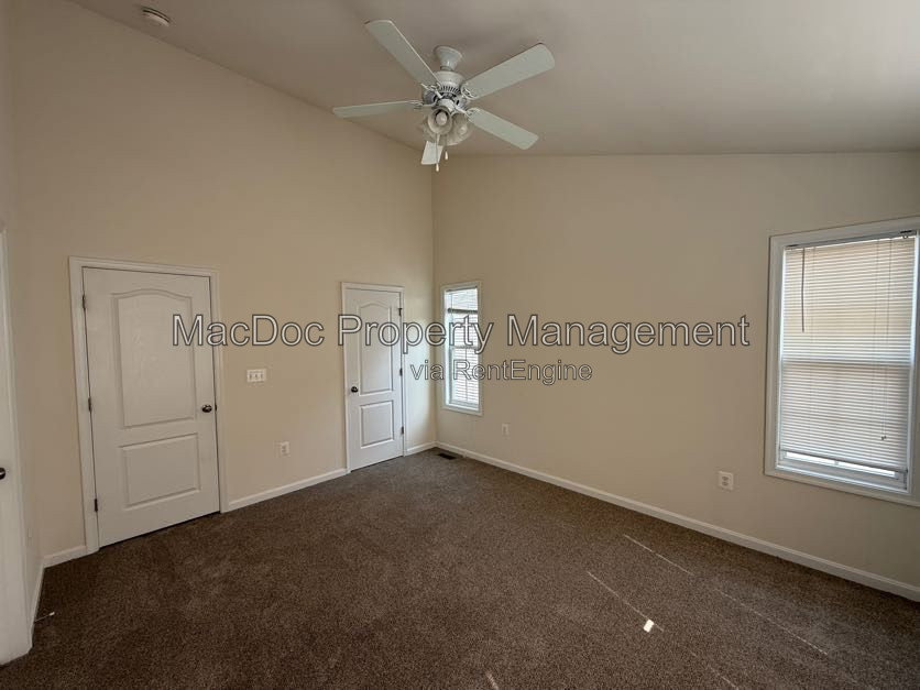 Gallery Image 36
