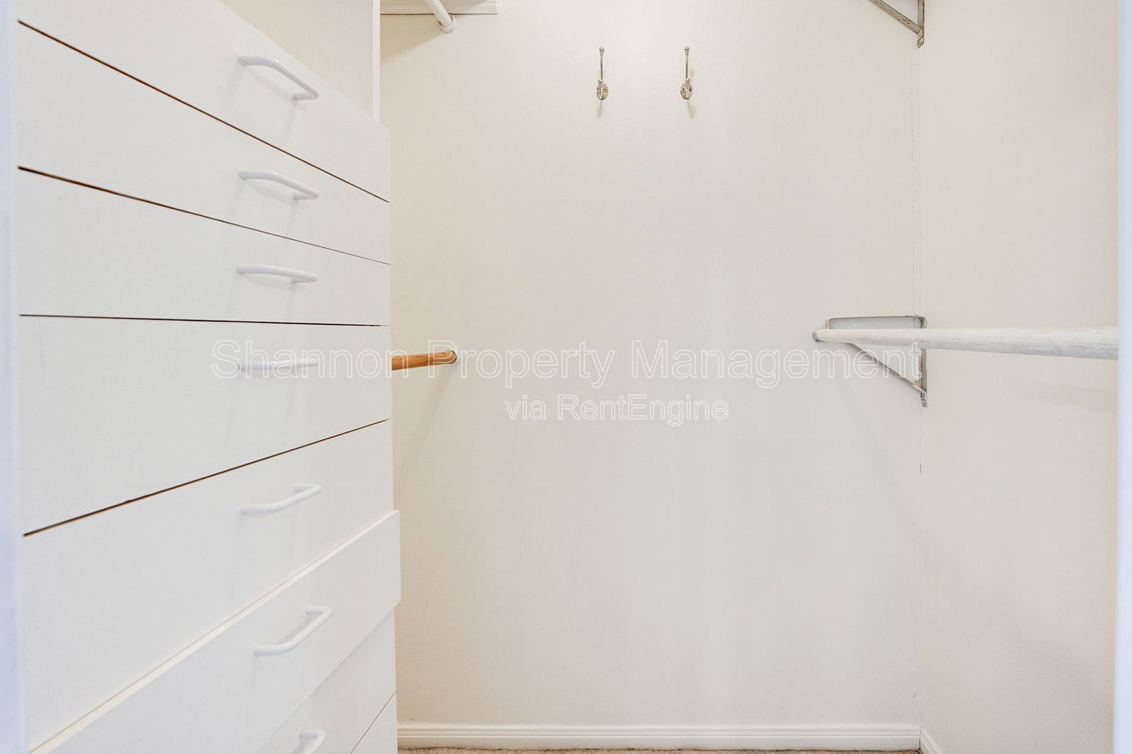 Gallery Image 19