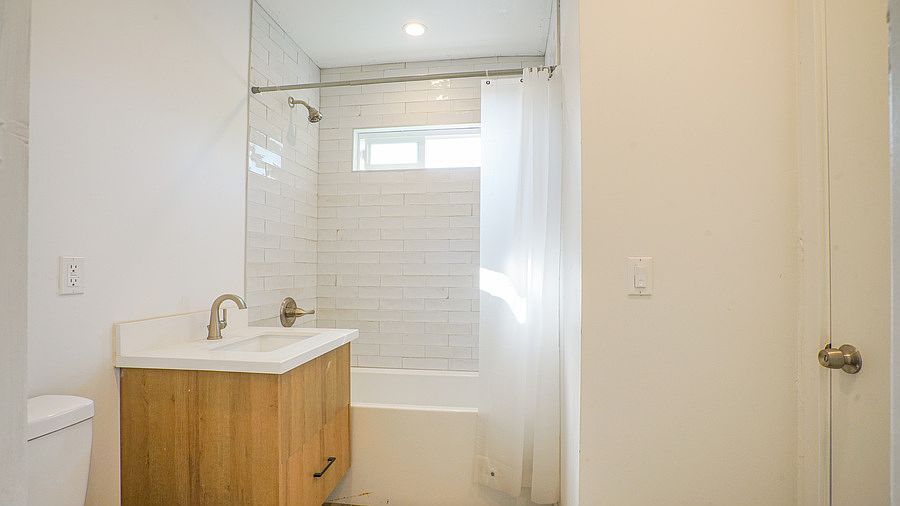 Gallery Image 19