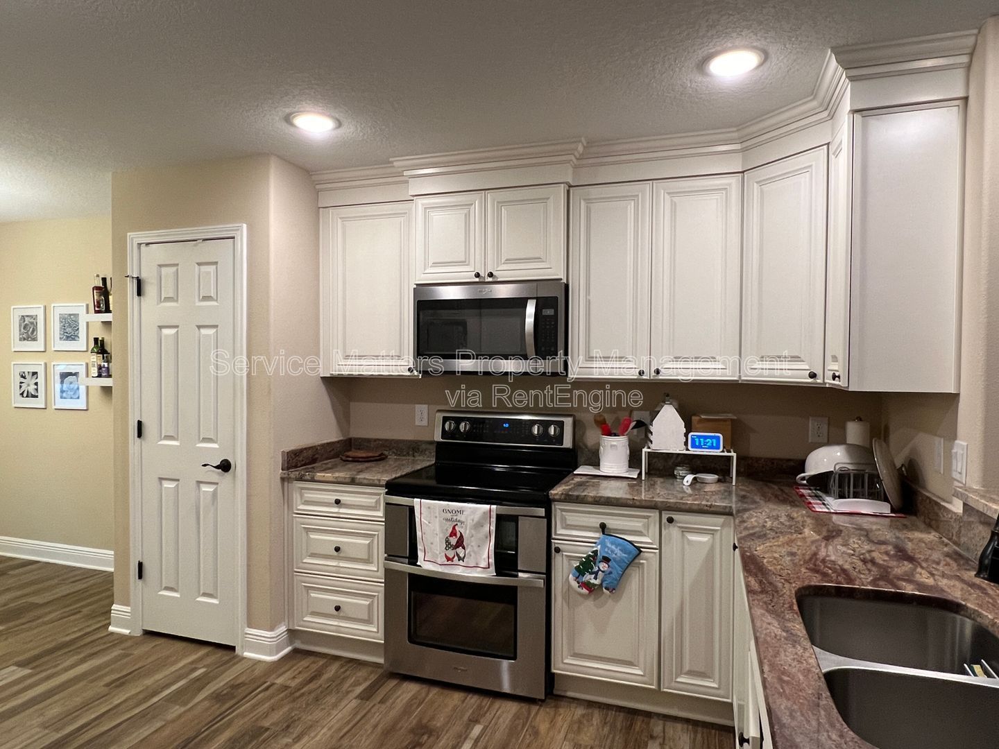 Gallery Image 12
