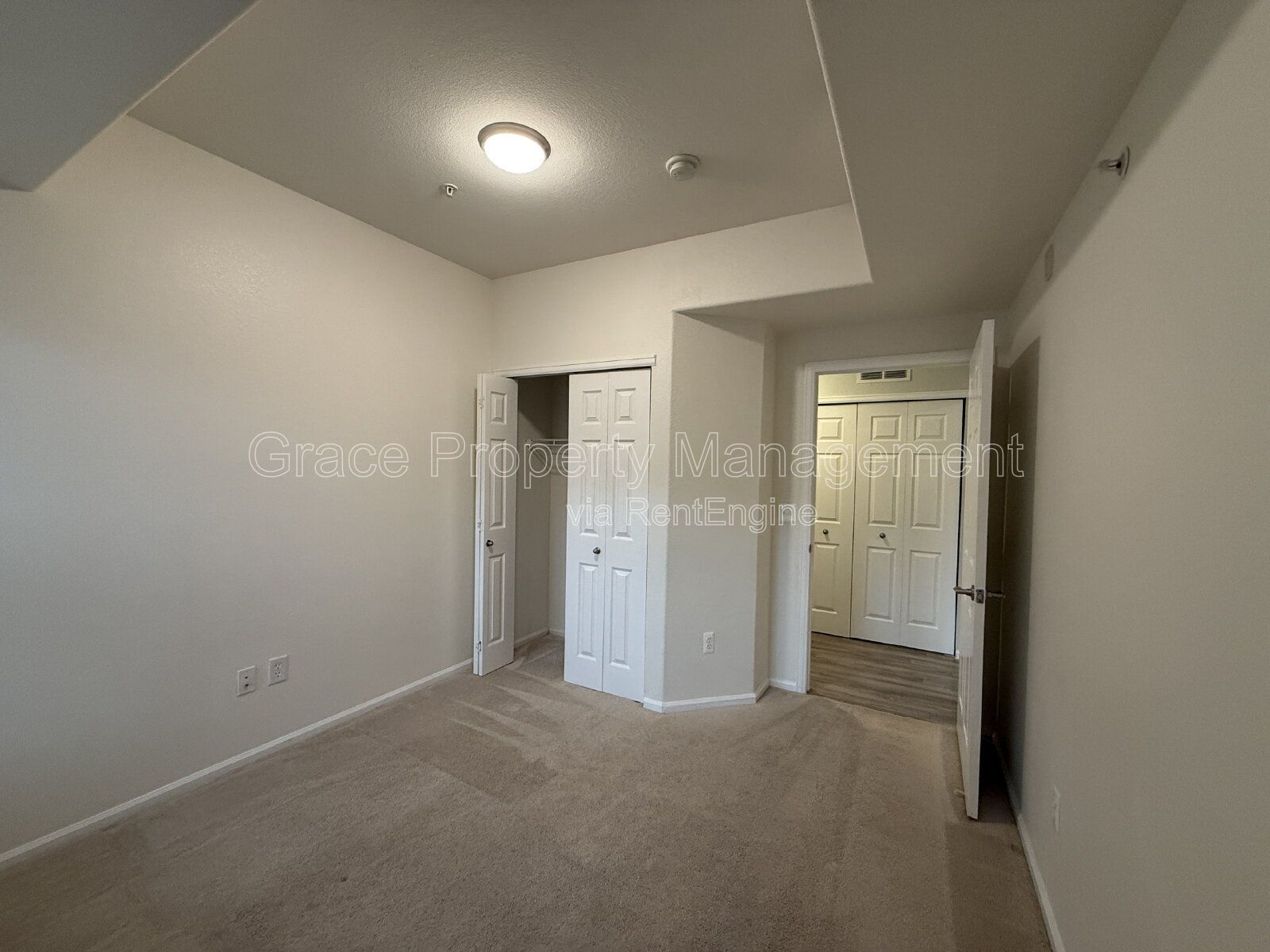 Gallery Image 17