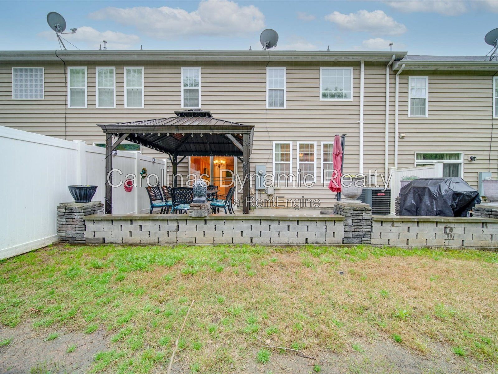 Gallery Image 94