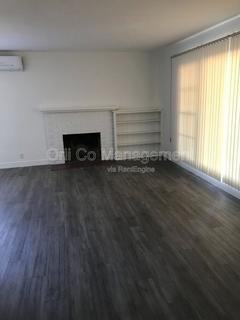 Gallery Image 14