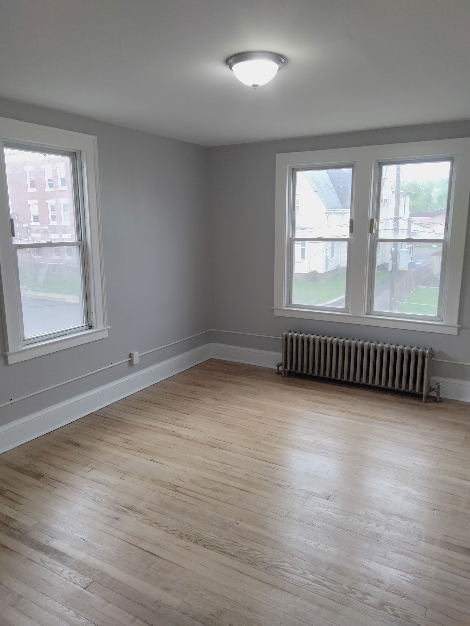 Gallery Image 0