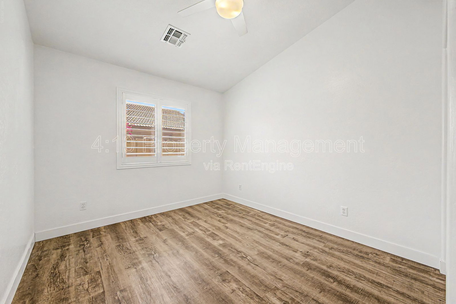 Gallery Image 19