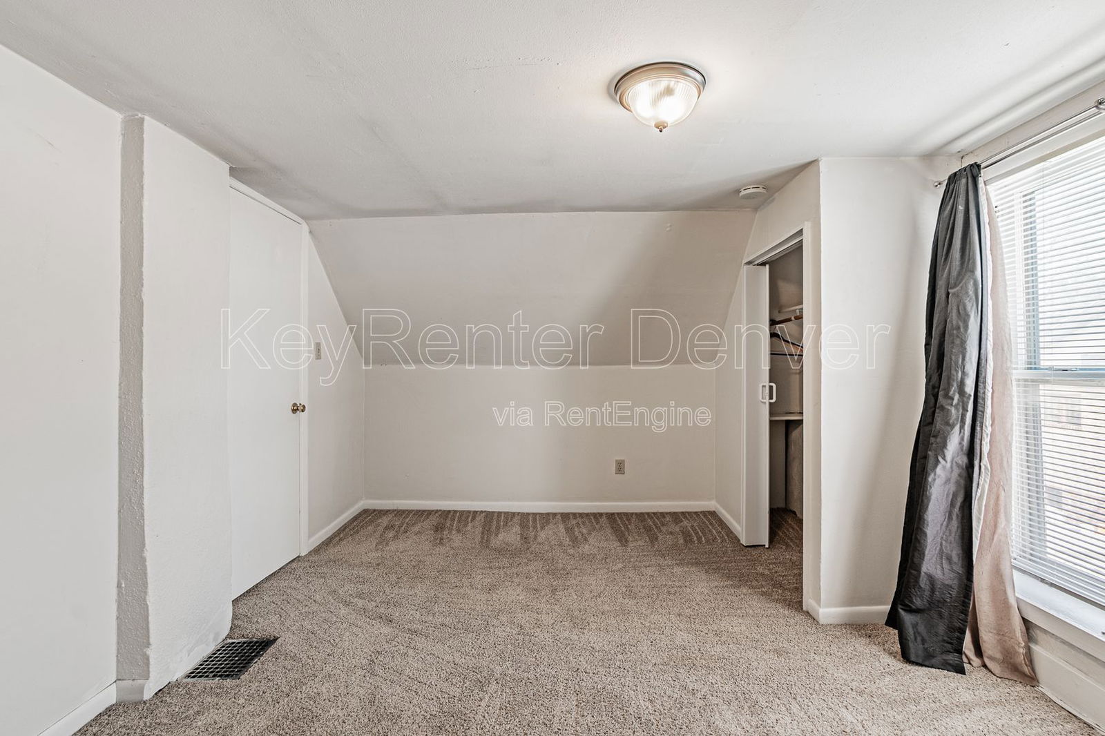 Gallery Image 22