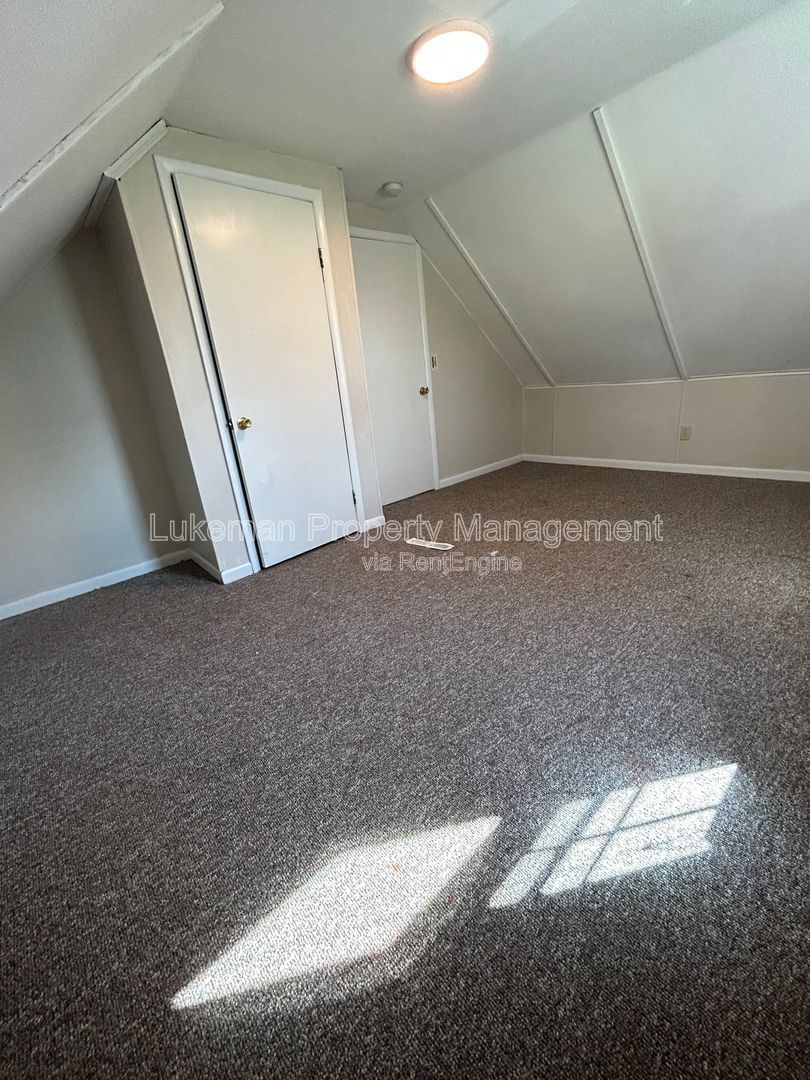 Gallery Image 20