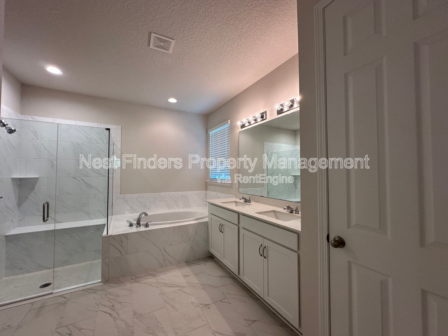 Gallery Image 47