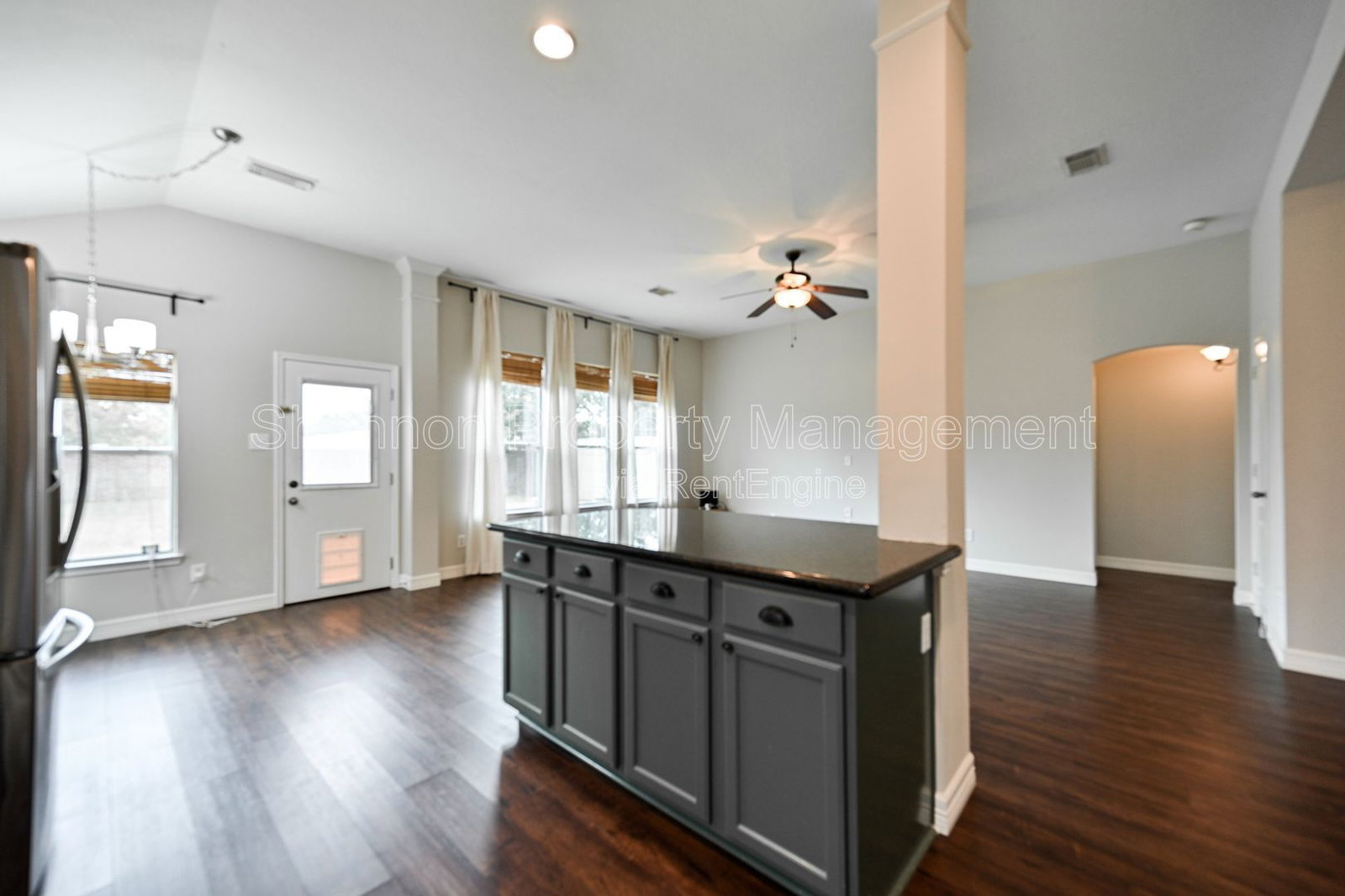 Gallery Image 17