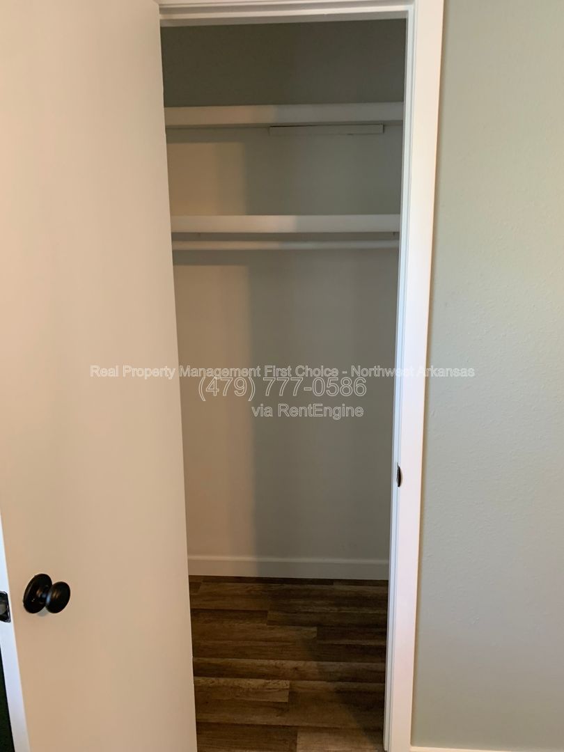 Gallery Image 17