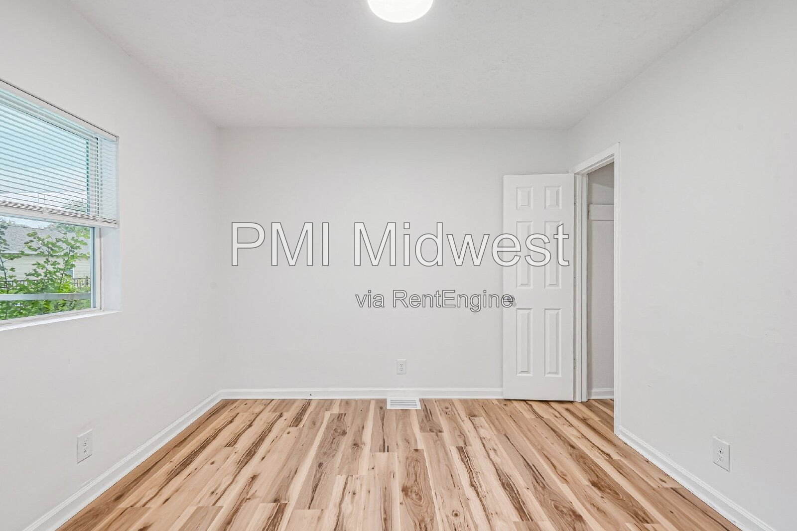 Gallery Image 17