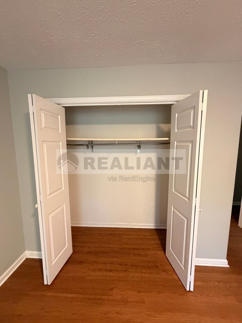 Gallery Image 31