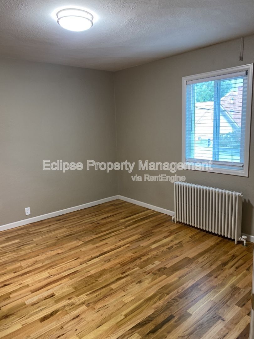 Gallery Image 17