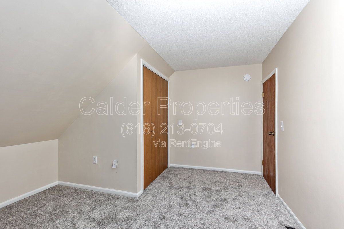 Gallery Image 25