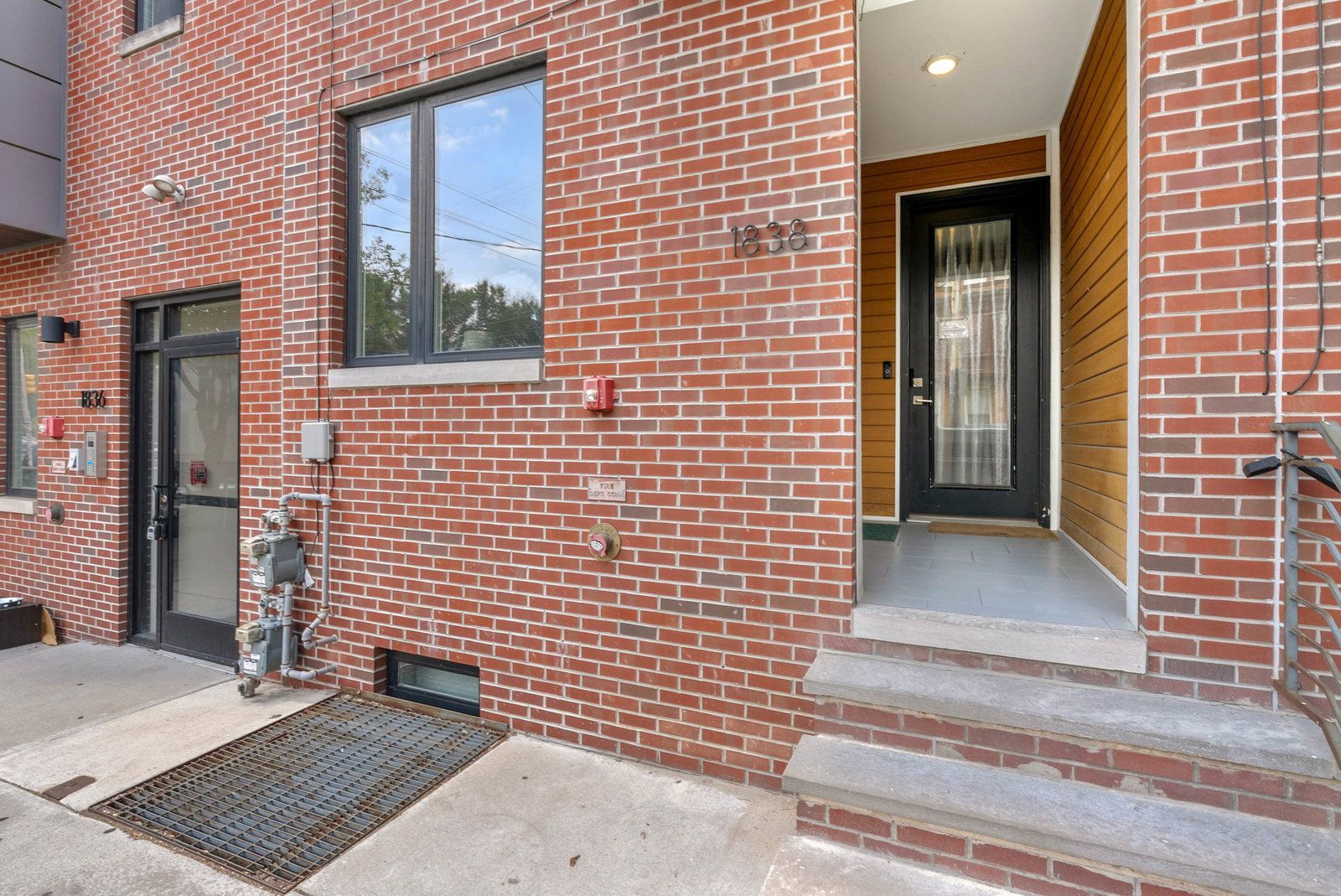 Gallery Image 25