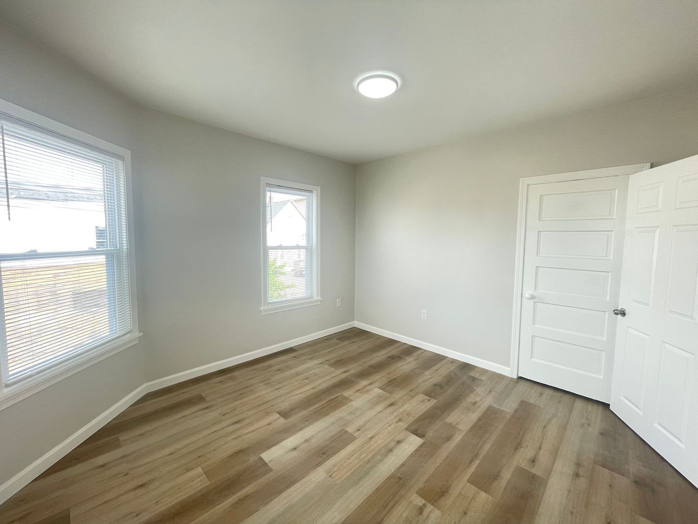 Gallery Image 18