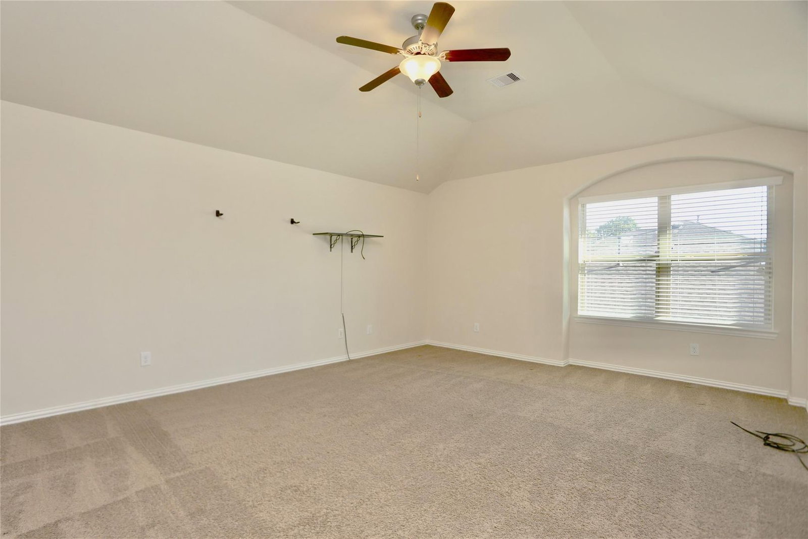Gallery Image 17